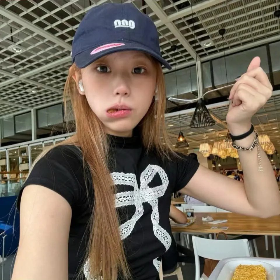 我在平行世界当明星